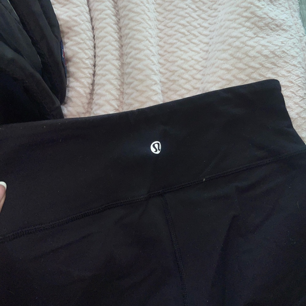 Your Basic Lulu Aligns!! In Great Condition - image 2